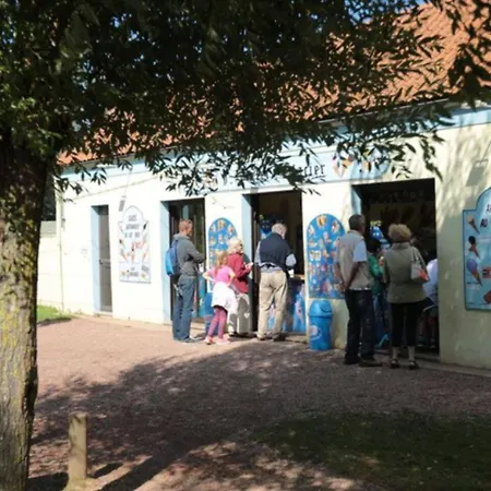 24 - Les Robinson Du - - Pêche Gratuite Sans Permis * Ardres