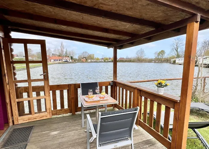 24 - Les Robinson Du - - Peche Gratuite Sans Permis *