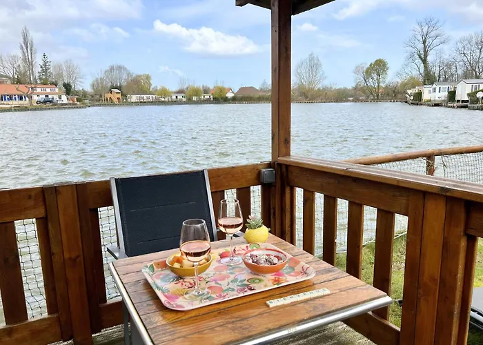 24 - Les Robinson Du - - Peche Gratuite Sans Permis Campingplads Ardres